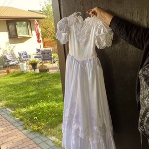 White little girls dress
